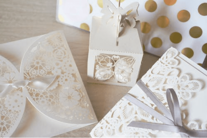 Tipos de papel para imprimir invitaciones