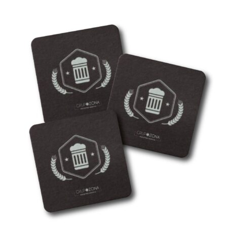 Posavasos con estampado en seco