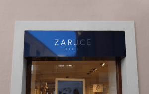 Cartel Azul Reflectante